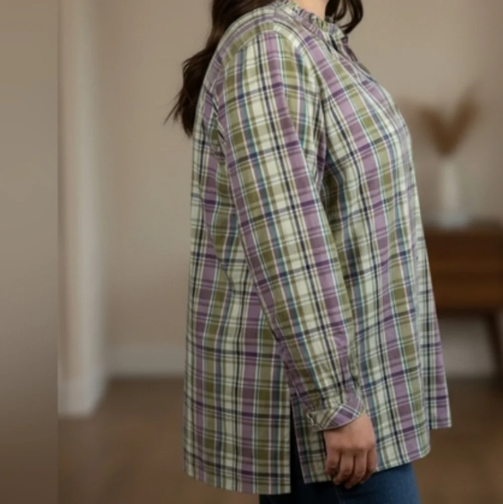 Joan Rivers Plaid Button Down - Picture 2 of 5